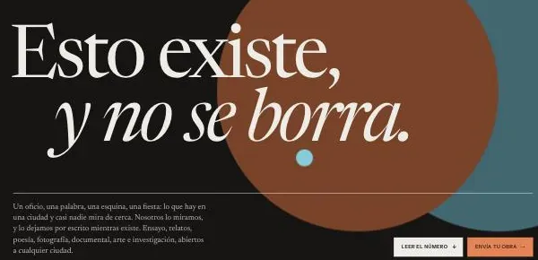 Víctimas de la Cultura home page: the headline “Esto existe, y no se borra.” over an orange and a blue disc, and a short lede under it.